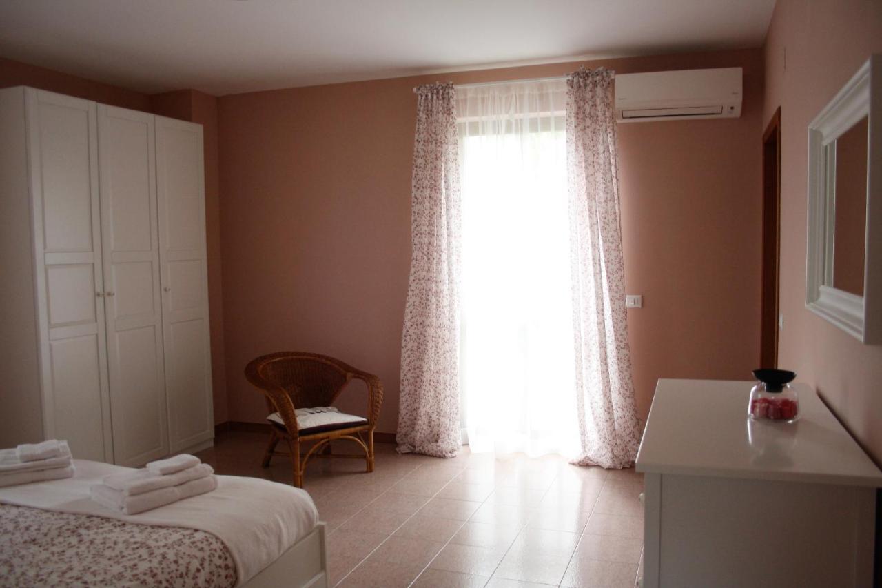 La Pinetina Villa Пескара Екстериор снимка